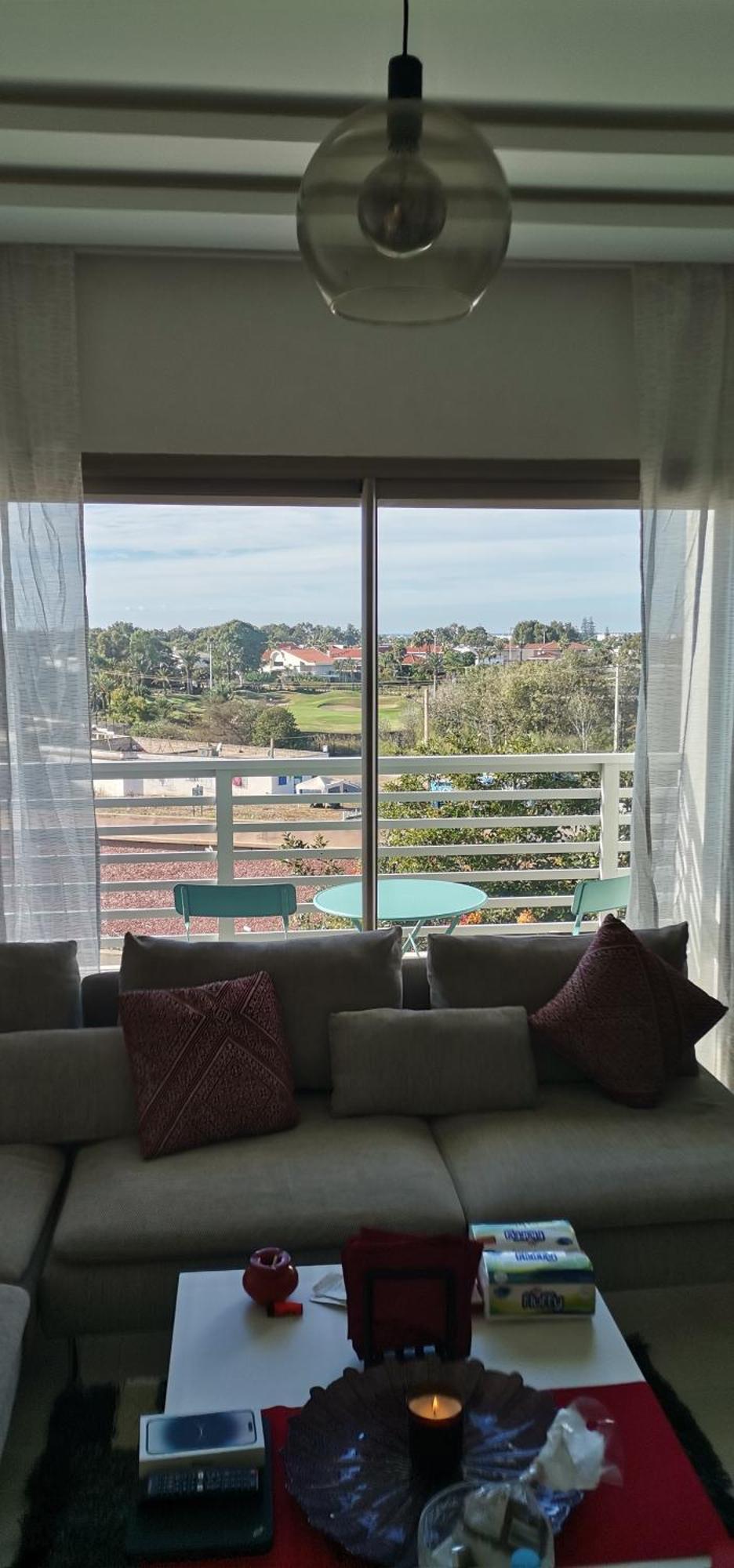 Grand Appartement Vue Golf A 2 Min De La Plage ブズニカ エクステリア 写真