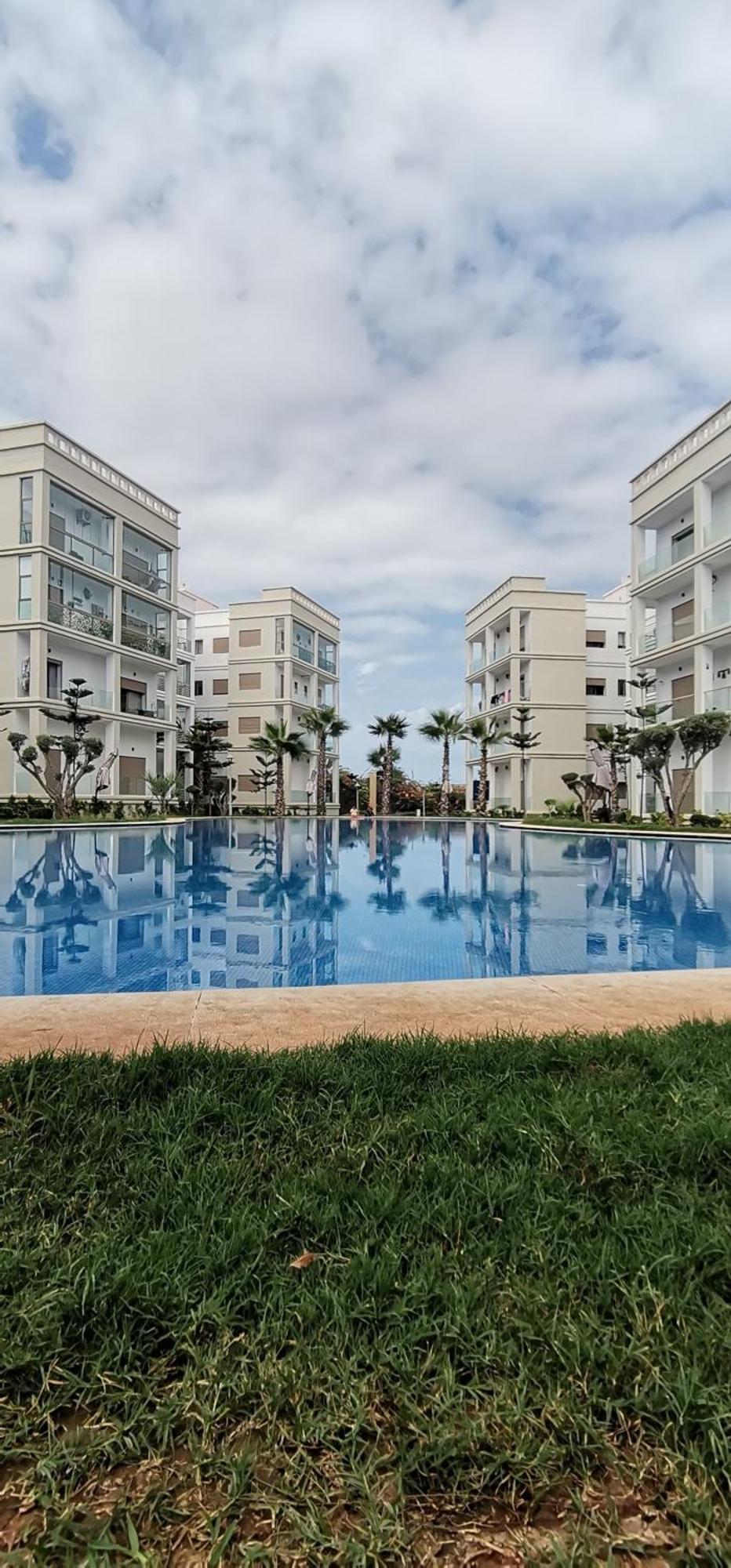 Grand Appartement Vue Golf A 2 Min De La Plage ブズニカ エクステリア 写真
